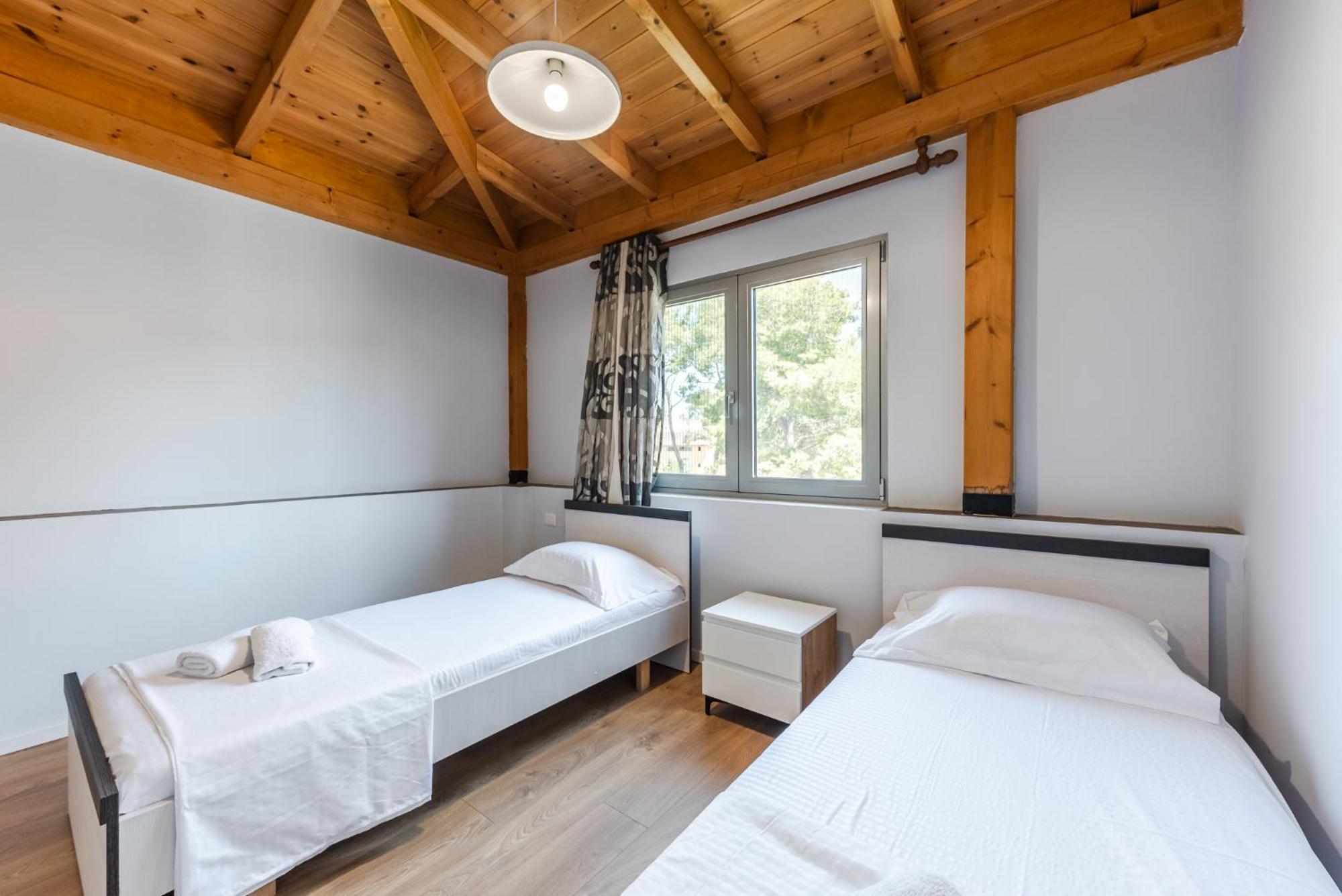 Beni'S Villa Apartments By Ps โกเลม ภายนอก รูปภาพ